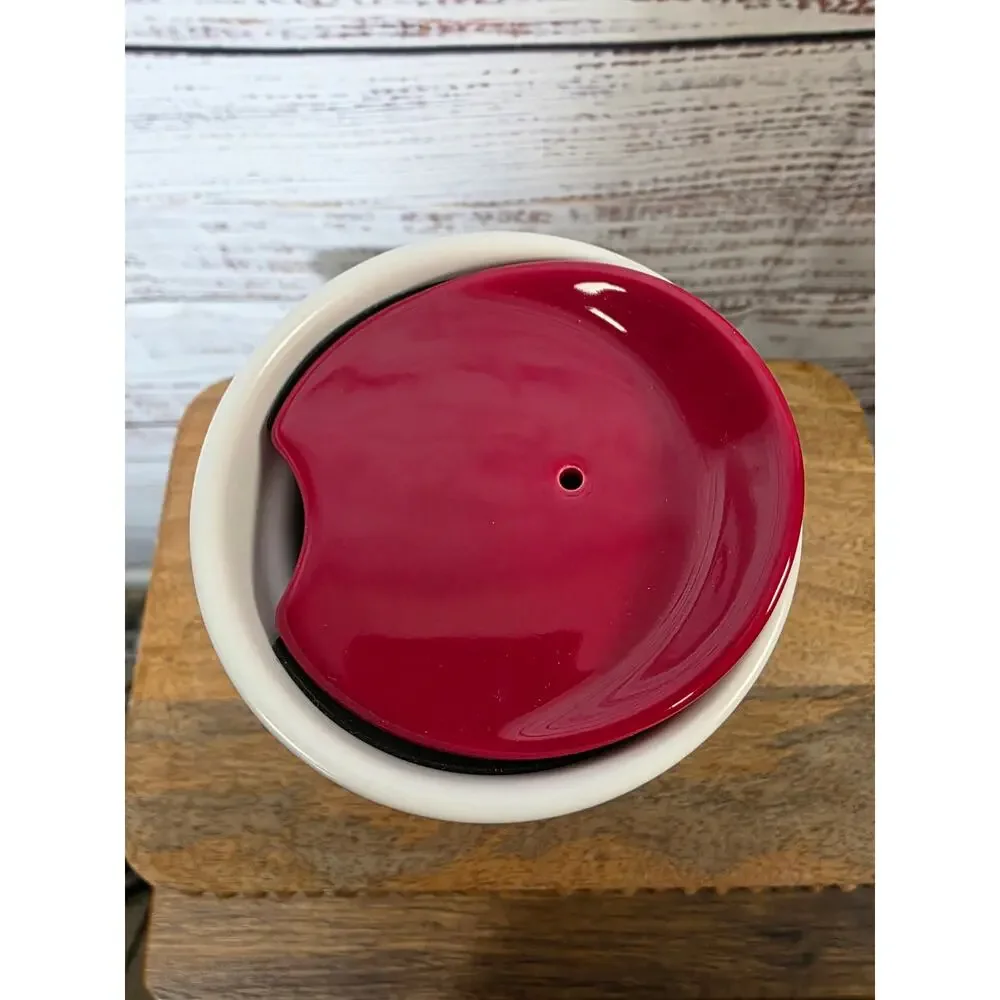 Starbucks 2015 Red Lips XOXO Logo Ceramic Coffee Mug 12 oz Tumbler with Lid